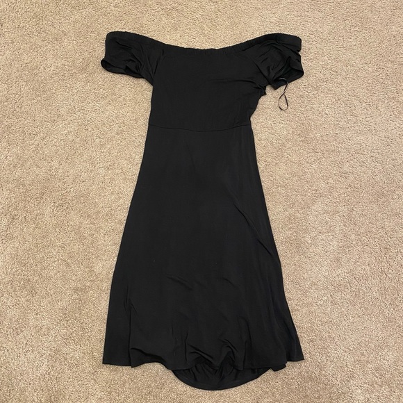 Express off the shoulder open back Black dress - Picture 2 of 6